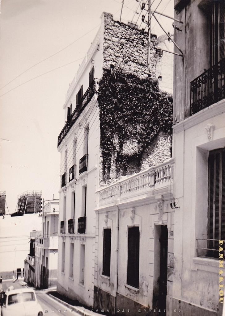 rue bruat au numero 44.jpg